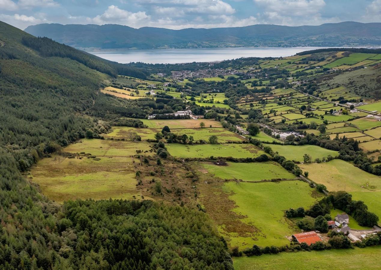 Rostrevor Valley Caravans With Private Hot Tub Exterior photo